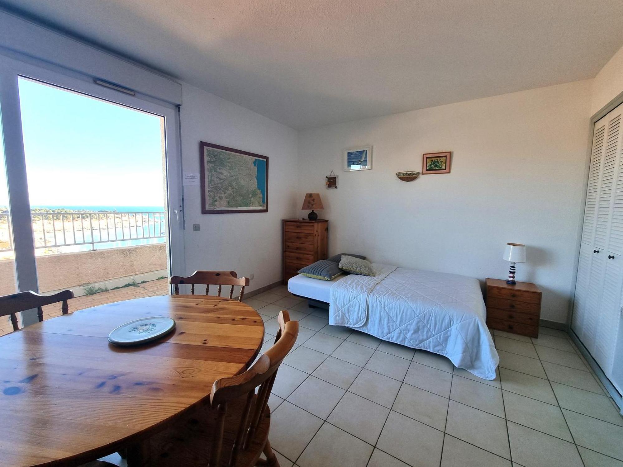 Port-Vendres: Studio Cabine Avec Terrasse, A 2 Pas Du Port - Fr-1-309-256 Port Vendres Bagian luar foto
